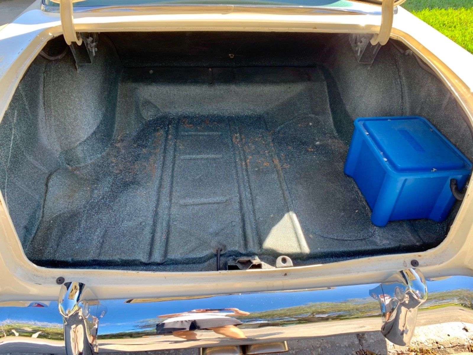 CONSIGNMENT MOTORS - Iconic Classic Cars